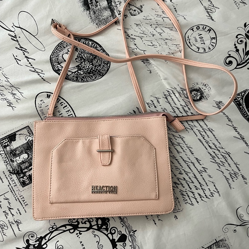 Medium purse